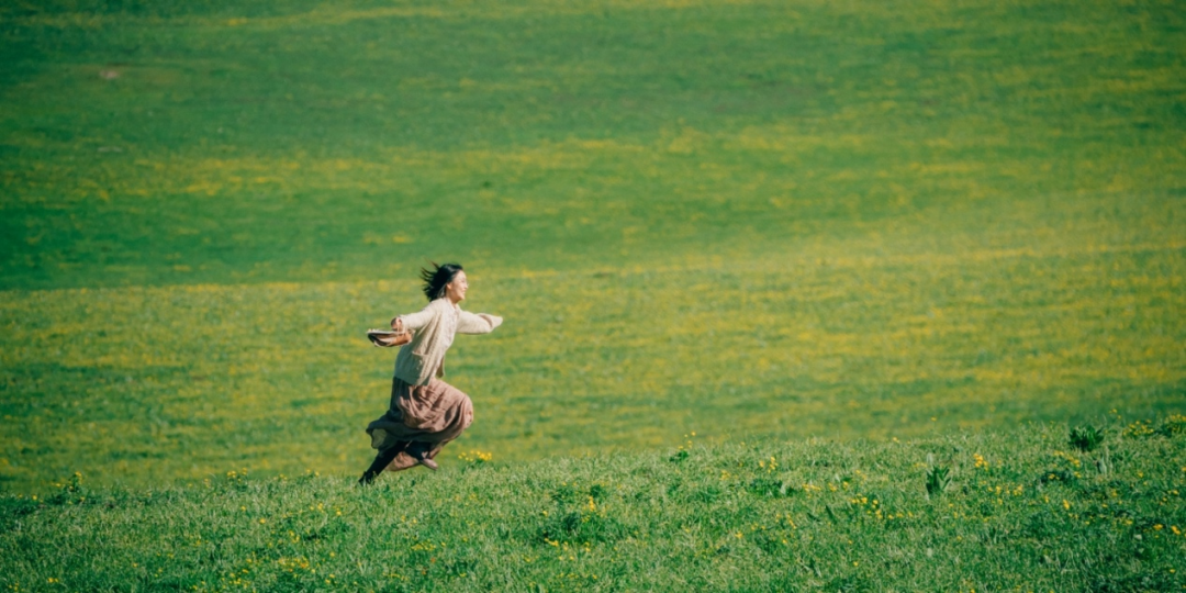 “反向旅游”“松弛游”，“小城”文旅夜游如何做？